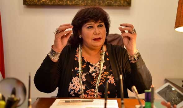 وزيرة الثقافة المصري تبيّن أن عودة الأنشطة الفنية تعكس رغبة