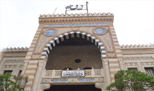 صلاة الجمعة اليوم من مسجد عمرو بن العاص والمساجد تؤذن