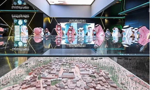 أمير المدينة المنورة يدشن المعرض والمتحف الدولي للسيرة النبوية والحضارة