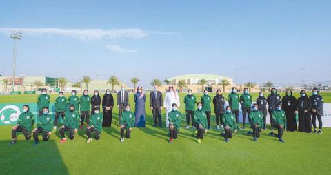 برنامج تطويري شامل يوسّع رقعة الكرة النسائية في السعودية