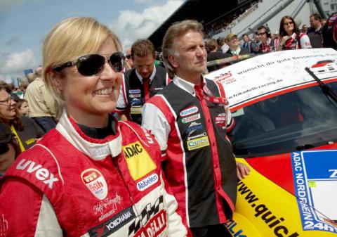 سباقات السيارات: وفاة سابينه شميتز «ملكة نوربرجرينج» عن 51 عاماً