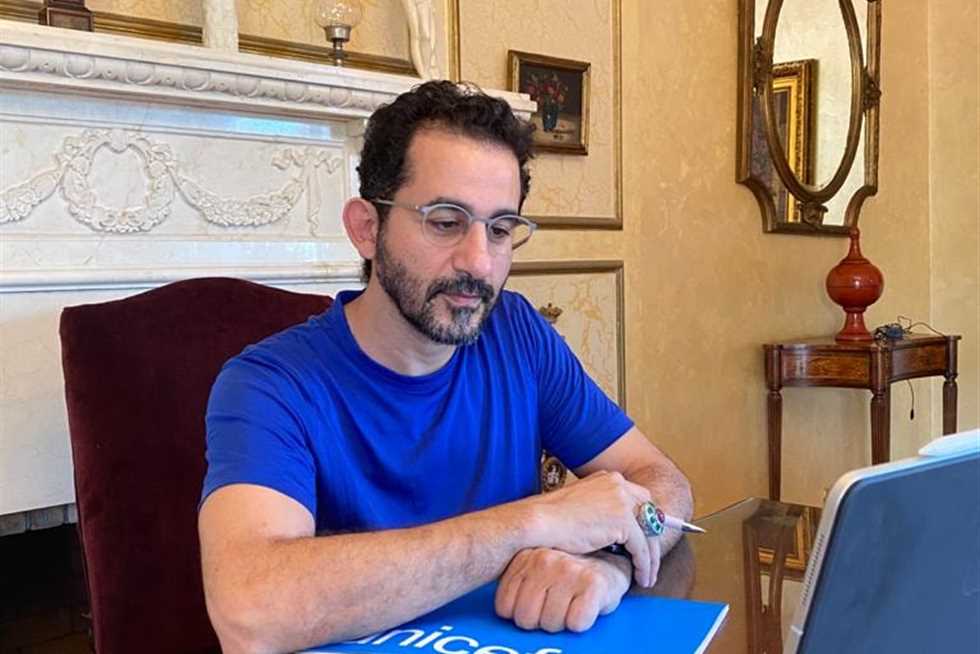 أحمد حلمي يوجه رسالة لتركي آل الشيخ بعد صدور روايته «تشيللو»