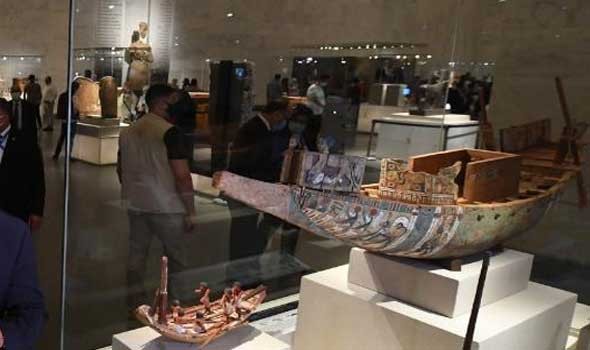دفعة جديدة من القطع الأثرية تودع المتحف المصري في التحرير