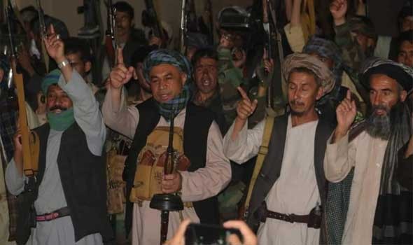 أفغان يدفنون رسماتهم ويحرقون كتبهم خوفا من “طالبان”