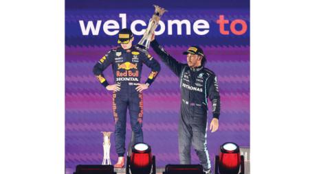 نجاح مبهر لـ«جائزة السعودية لفورمولا 1»… وملك البحرين يشيد بالتنظيم «المميز»
