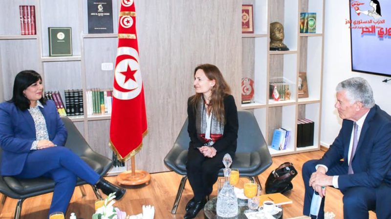 Abir Moussi rencontre la directrice du département de MENA au ministère français des A.E. – Univers News