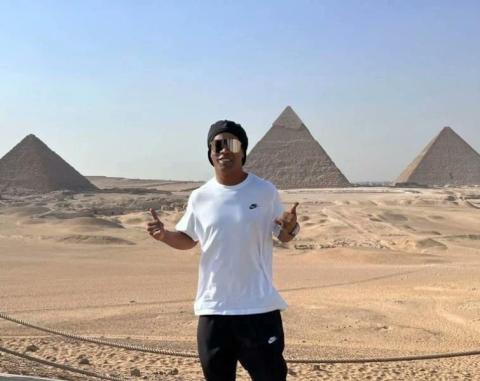 رونالدينيو في مصر: محمد صلاح من أفضل لاعبي العالم