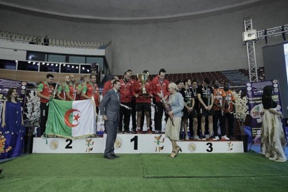 ذكور الجزائر يتوجون بالميدالية الفضية في منافسة حسب الفرق