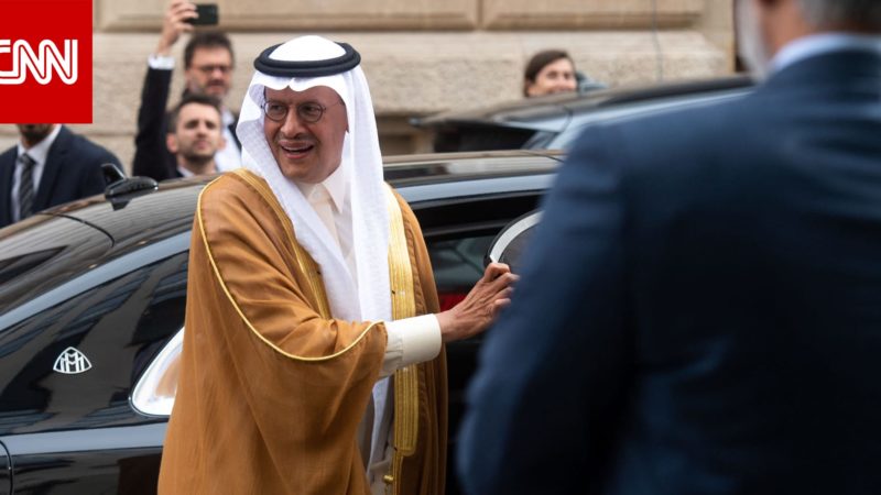 “استمتعوا بالشمس”.. رد وزير الطاقة السعودي لحظة دخوله اجتماع أوبك+ يثير تفاعلا