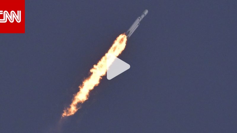 بعد غياب 3 سنوات.. “سبيس إكس” تكمل مهمة صاروخ “فالكون هيفي” الأولى