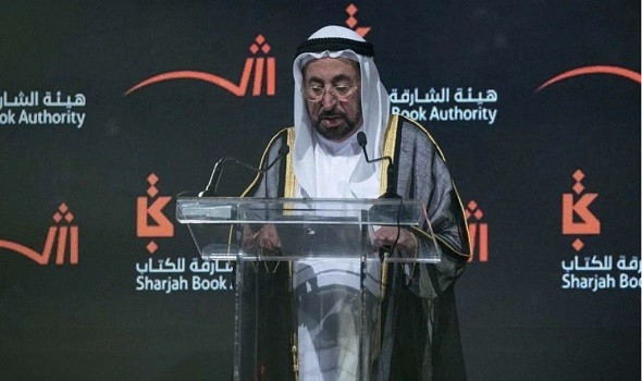 الشيخ سلطان بن أحمد القاسمي يكرّم الفائزين بجوائز معرض الشارقة