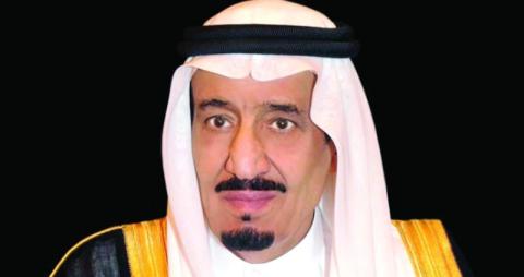 الملك سلمان يرعى سباق كأسَي خادم الحرمين والخيالة السعوديين