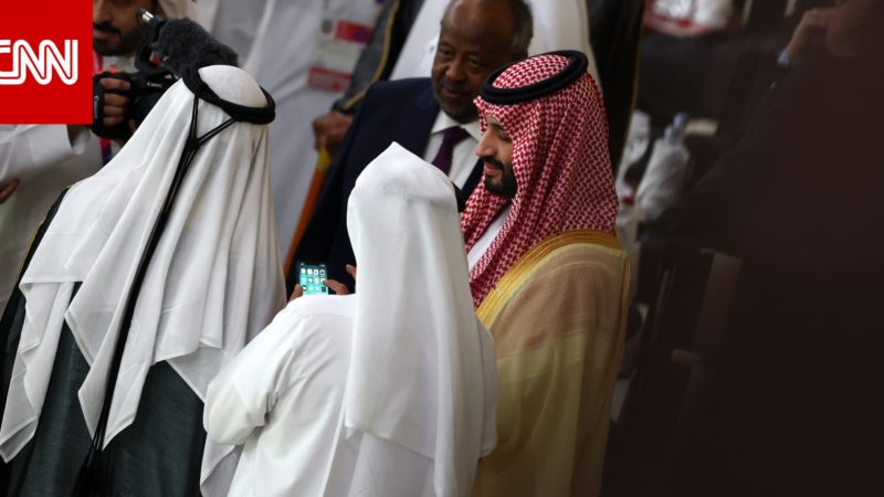 محمد بن سلمان يهنئ رئيس وزراء العراق بعد البطولة الناجحة.. هل استخدم مسمى “كأس الخليج العربي”؟