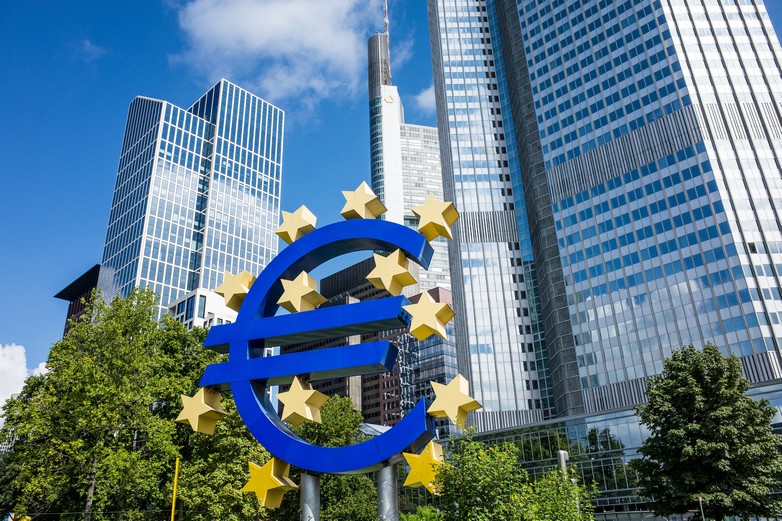 Zone Euro : L’inflation Fléchit Et Repasse Sous Les 10 %