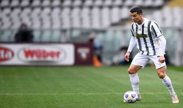 رونالدو يعلق على هدفه الأول بقميص النصر في الدوري السعودي