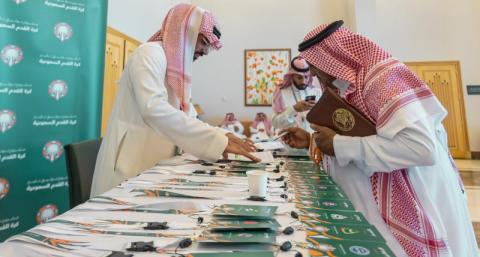 اجتماع فريق توثيق الكرة السعودية: نقاشات هادئة… واعتماد المعايير مايو المقبل