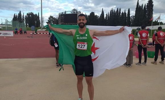 الجزائري أيوب بن صبرة يفتك البرونزية في مسابقة 110م/ حواجز