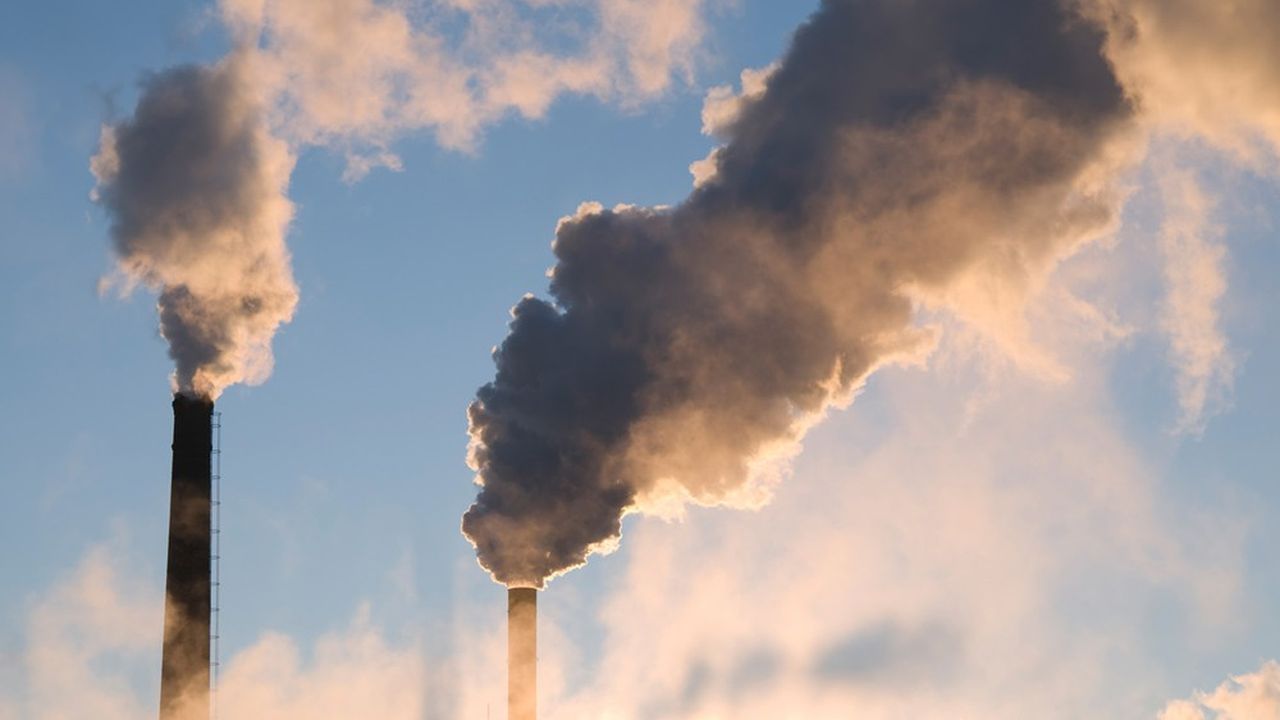 La tarification du carbone génère des recettes record de 95 milliards de $ – Univers News