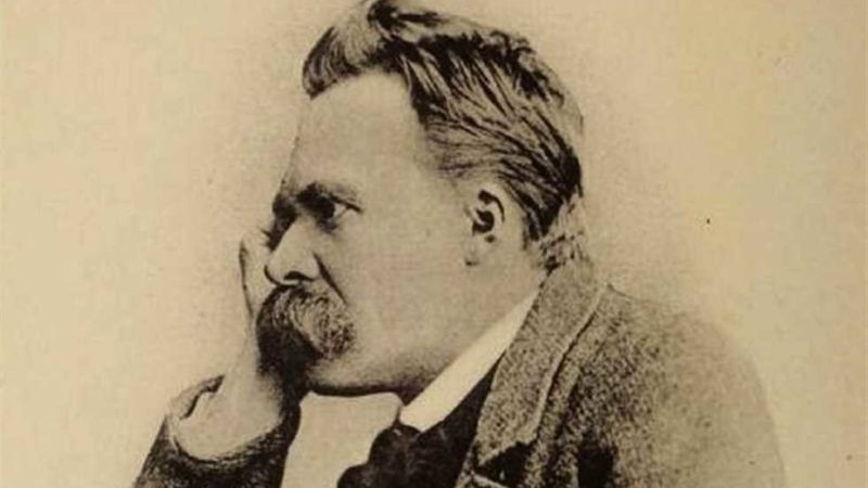 «زى النهارده» في 25 أغسطس 1900.. وفاة الفيلسوف الألماني نيتشه