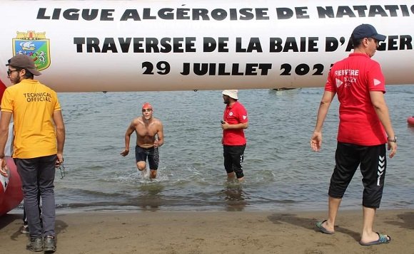 سباق عبور خليج الجزائر يعود الى الواجهة بعد غياب طويل
