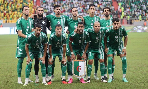 الجزائر تفوز على السنغال (1-0)