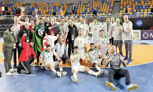 كرة اليد (كأس افريقياـ2023) :الجزائر تفوز على المغرب (30 ـ 23) وتتأهل إلى ربع النهائي في الصف الأول