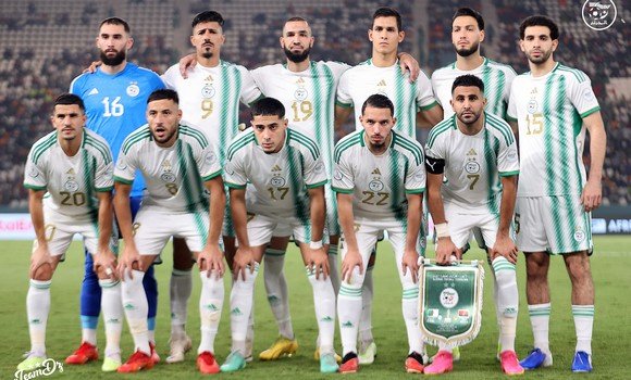 الجزائر تتعادل أمام أنغولا (1-1)