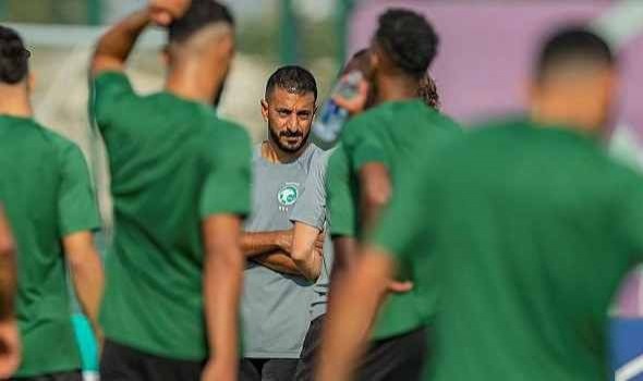 إصابة سلمان الفرج لاعب منتخب السعودية بقطع في الرباط الصليبي