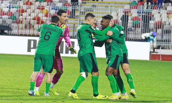 شباب قسنطينة يتغلب على الصفاقسي التونسي (3-0) ويتأهل للربع النهائي