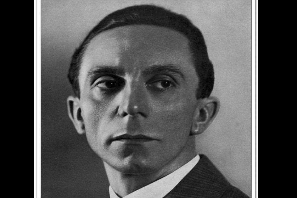 «زي النهارده».. انتحار جوزيف جوبلز وزير الدعاية النازية 1 مايو 1945