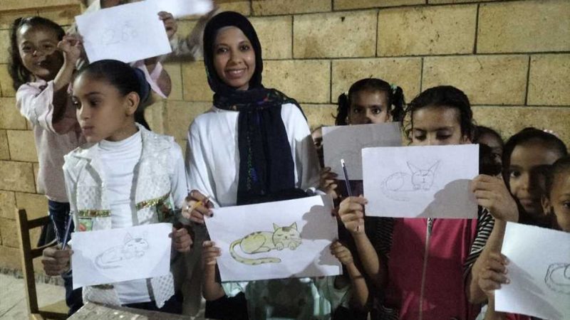 وسط إقبال كبير.. «الثقافة» تقدم أنشطة متنوعة في قافلتها الثقافية بنجع علوان في الأقصر