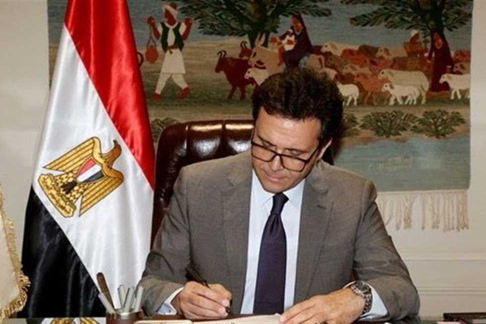 وزير الثقافة يعتمد أسماء الفائزين في النسخة الثانية من مسابقة «ترجم.. أبدع»