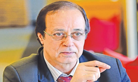 تكريم إماراتي يسلّط الضوء على تجربة الأديب العربي أنور الخطيب